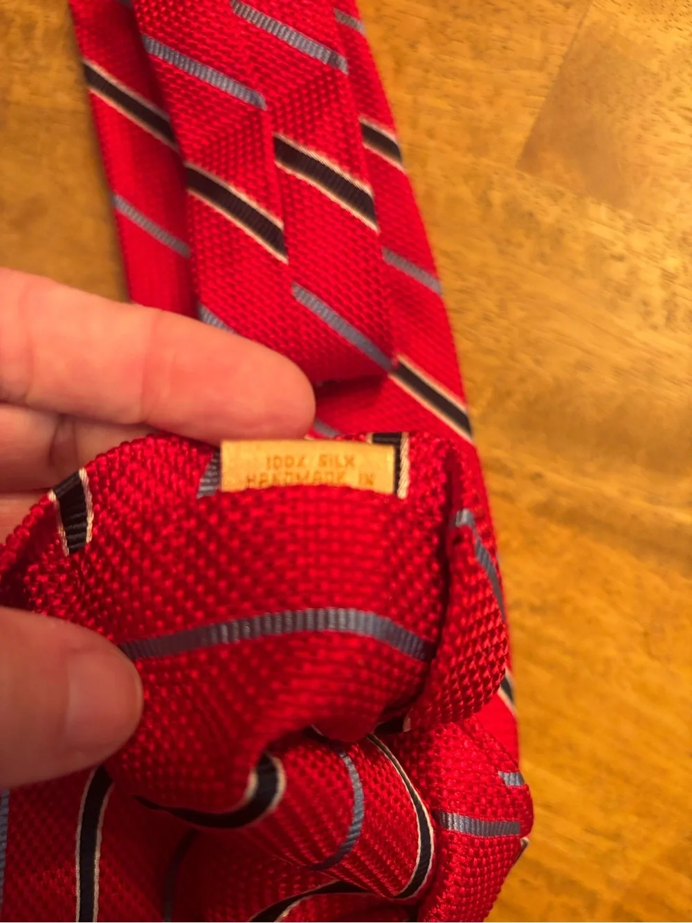Brooks brothers Men's Red Striped Silk Tie - Classic Formal Accessory